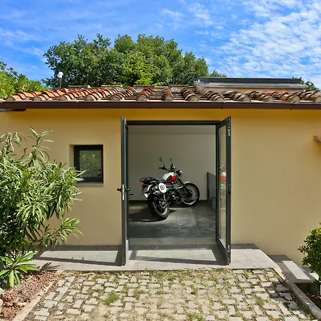 Poggio Baronti B&B 바뇨아리폴리